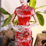 Chinesische traditionelle Kleidung